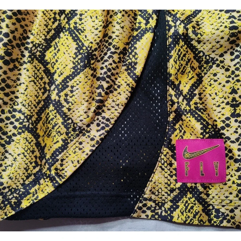 NIKE FLY Women 2XL Vivid Sulfur DRI-FIT Loose Snake Print Basketball Shorts NEW‎